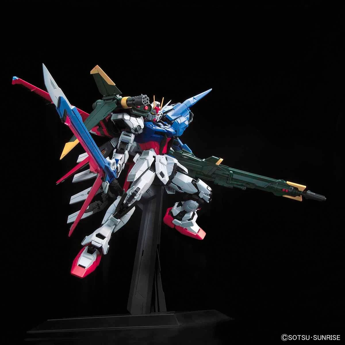 Bandai PG 1/60 Perfect Strike Gundam 6 Bandai PG 1/60 Perfect Strike Gundam - Image 6