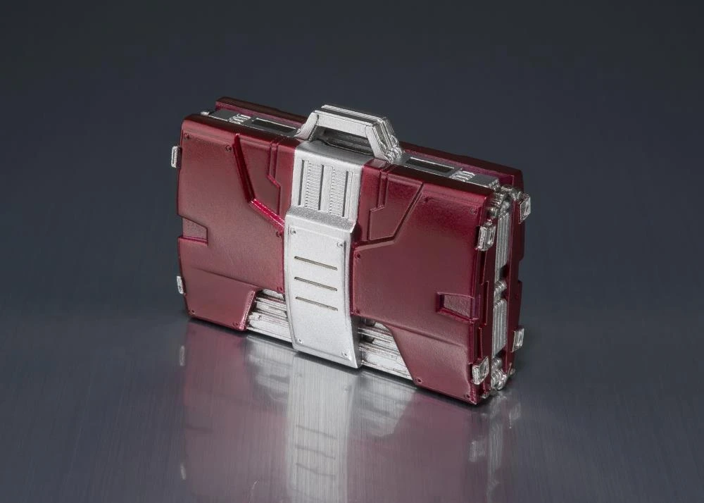 Bandai Iron Man 2 S.H.Figuarts Iron Man Mark V & Hall Of Armor Set 3 Bandai Iron Man 2 S.H.Figuarts Iron Man Mark V & Hall Of Armor Set - Image 3