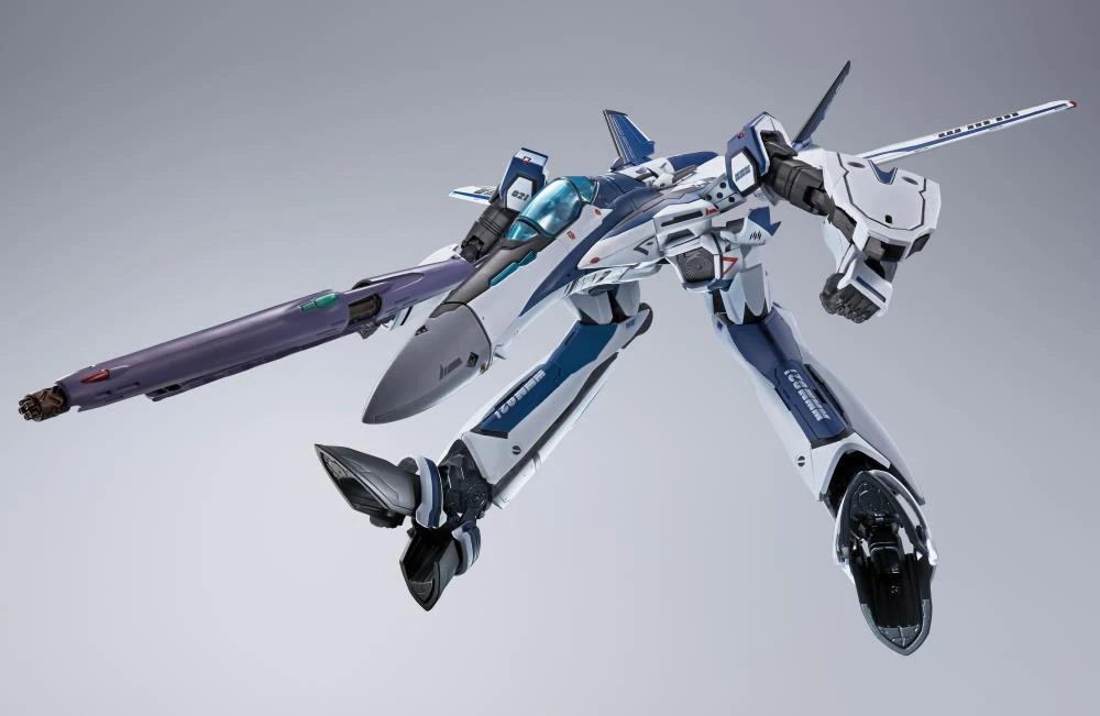 Bandai Macross Frontier DX Chogokin VF-25 Messiah Valkyrie (Worldwide Anniversary Ver.) 10 Bandai Macross Frontier DX Chogokin VF-25 Messiah Valkyrie (Worldwide Anniversary Ver.) - Image 10