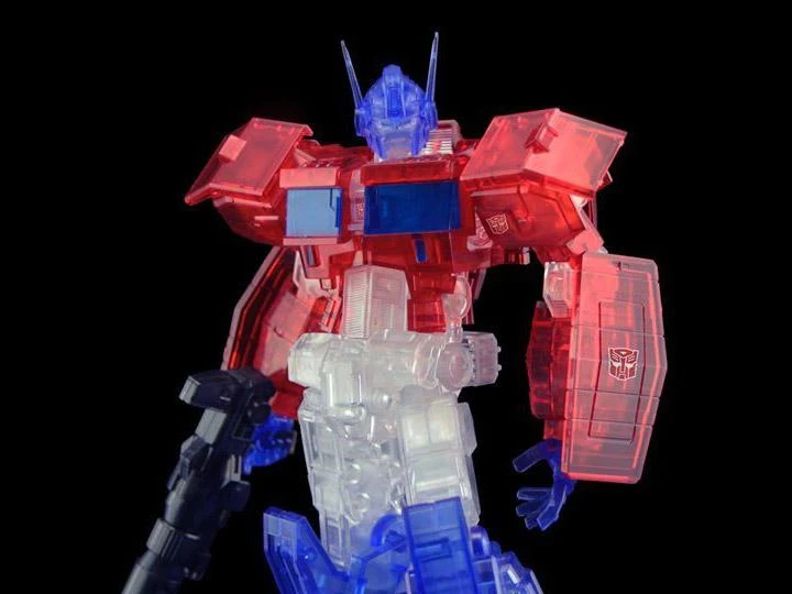 Bandai Transformers Furai Optimus Prime (IDW Clear Ver.) SDCC 2020 Exclusive Model Kit 1 Bandai Transformers Furai Optimus Prime (IDW Clear Ver.) SDCC 2020 Exclusive Model Kit
