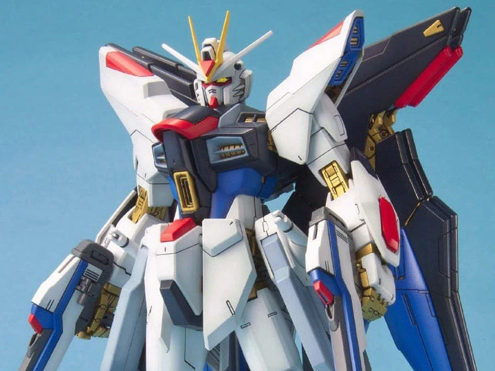 Bandai MG /100 ZGMF-X20A Gundam Strike Freedom 1 Bandai MG /100 ZGMF-X20A Gundam Strike Freedom