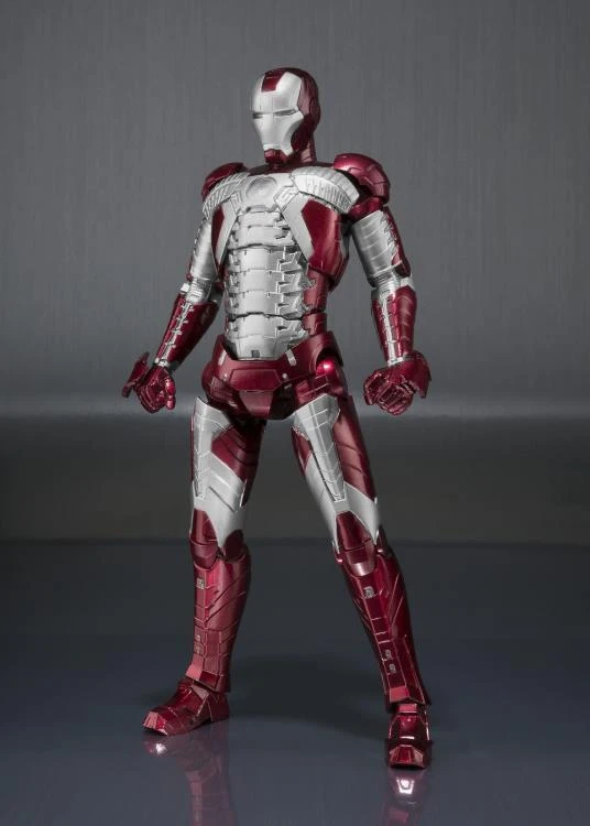 Bandai Iron Man 2 S.H.Figuarts Iron Man Mark V & Hall Of Armor Set 4 Bandai Iron Man 2 S.H.Figuarts Iron Man Mark V & Hall Of Armor Set - Image 4