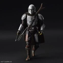 Bandai The Mandalorian (Beskar Armor) 1/12 Scale Model Kit -Model Figures Store 65381b68 e99f 4893 94a4 4847a3ba9187