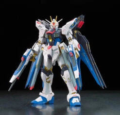 Bandai RG 1/144 #14 Strike Freedom Gundam -Model Figures Store 71dEeKe2aGL. SL1200