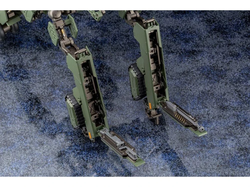 Hexa Gear Hightrager 1/24 Scale Model Kit 4 Hexa Gear Hightrager 1/24 Scale Model Kit - Image 4