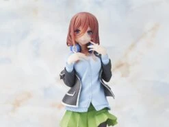 The Quintessential Quintuplets Nakano Miku (Uniform Ver.) Coreful Figure -Model Figures Store 98f3df35 86ab 4d5f 925f be1c743d0b98