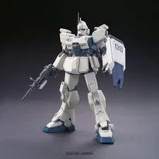 Bandai HG RX-79 Gundam Ez8