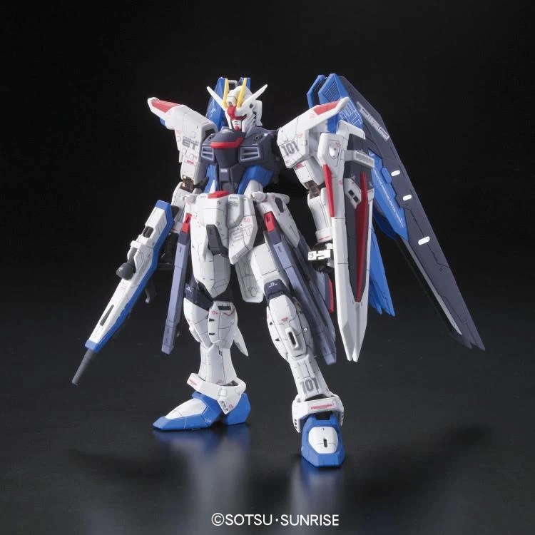 Bandai RG 1/144 #05 Freedom Gundam 3 Bandai RG 1/144 #05 Freedom Gundam - Image 3
