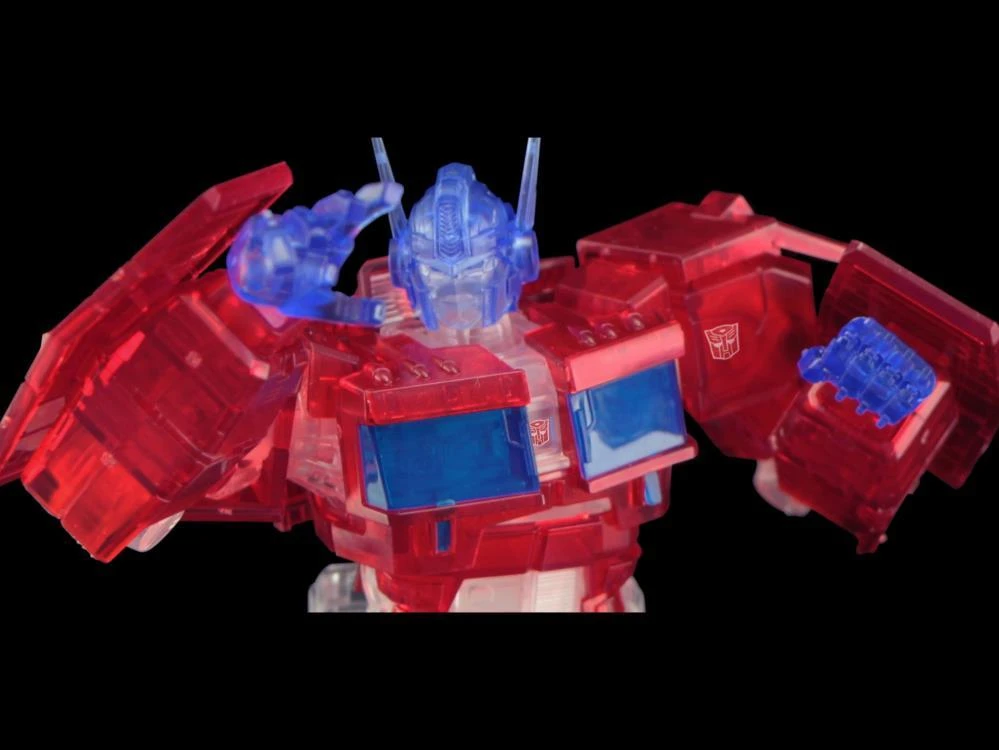 Bandai Transformers Furai Optimus Prime (IDW Clear Ver.) SDCC 2020 Exclusive Model Kit 12 Bandai Transformers Furai Optimus Prime (IDW Clear Ver.) SDCC 2020 Exclusive Model Kit - Image 12