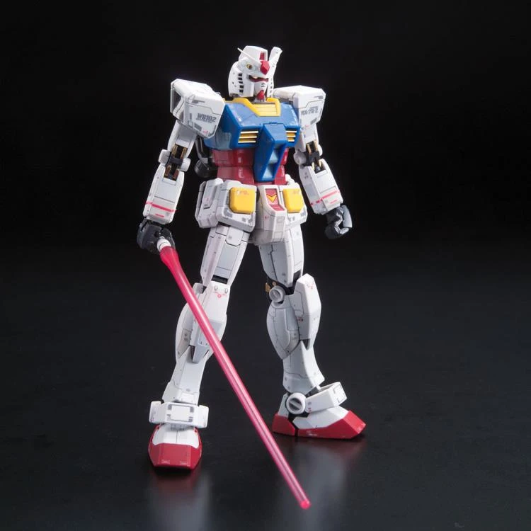 Bandai RG 1/144 #01 RX-78-2 Gundam 8 Bandai RG 1/144 #01 RX-78-2 Gundam - Image 8