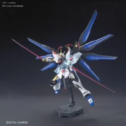 Bandai HGCE 1/144 #201 Strike Freedom Gundam -Model Figures Store hgce strikefreedom 08