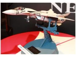 Macross Plus VF-11B Thunderbolt 1/72 Scale Model Kit 17 Macross Plus VF-11B Thunderbolt 1/72 Scale Model Kit -Model Figures Store hsg65722 1 1485108018