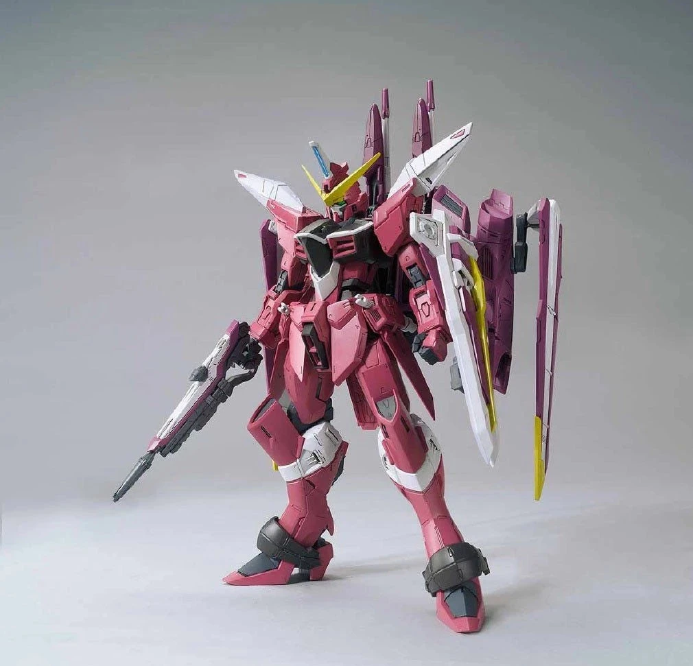 Bandai MG 1/100 Justice Gundam 4 Bandai MG 1/100 Justice Gundam - Image 4