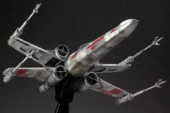 Bandai 1/48 X-Wing Starfighter Moving Edition -Model Figures Store star wars bandai 1 48 x wing starfighter moving edition nyonyafashion 1512 18 NyonyaFashion 3